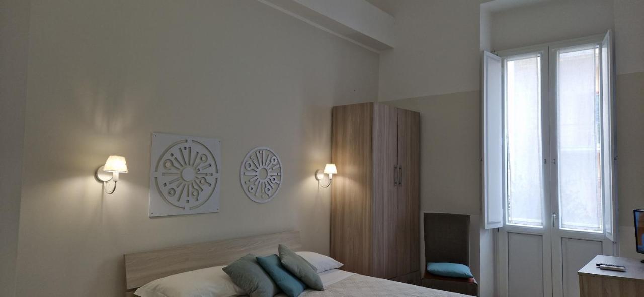 Diaz Rooms เลชเช ภายนอก รูปภาพ