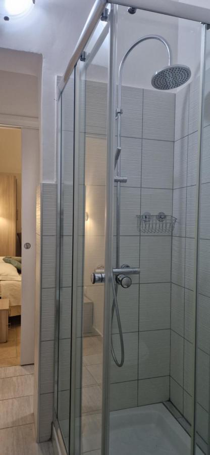 Diaz Rooms เลชเช ภายนอก รูปภาพ